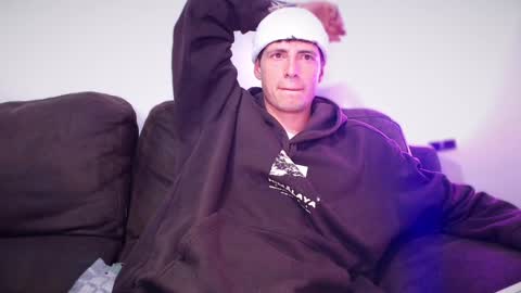 Snapshot of jamesss____ chatting on February 28, 4:21 am jamesss____ online show from February 28, 4:21 am