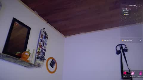 Snapshot of jamesss____ chatting on October 11, 3:50 am jamesss____ online show from October 11, 3:50 am