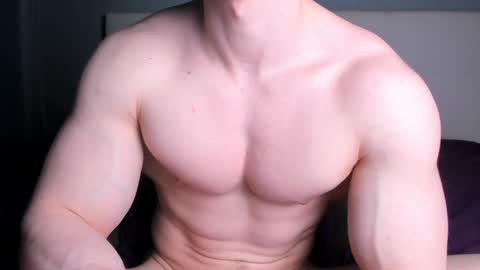 Snapshot of jamesstong chatting on January 24, 8:54 pm James Strong online show from January 24, 8:54 pm