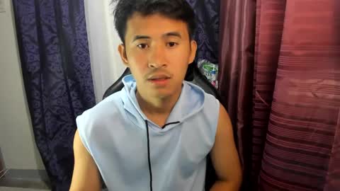 jamesthebigcockxxx online show from February 11, 6:40 am