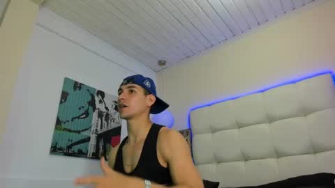 Snapshot of jamexxx1 chatting on July 5, 9:11 pm --- James --- online show from July 5, 9:11 pm