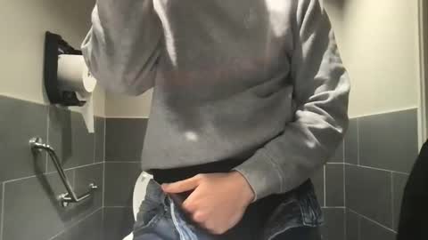 Snapshot of jami4u chatting on November 4, 12:04 pm JAMI4U online show from November 4, 12:04 pm