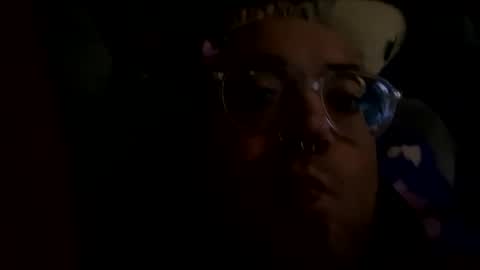 Snapshot of jamie19905 chatting on February 4, 4:07 am jamie19905 online show from February 4, 4:07 am