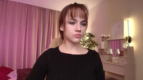 Snapshot of jamie_chung chatting on December 2, 1:00 am jamie_chung online show from December 2, 1:00 am