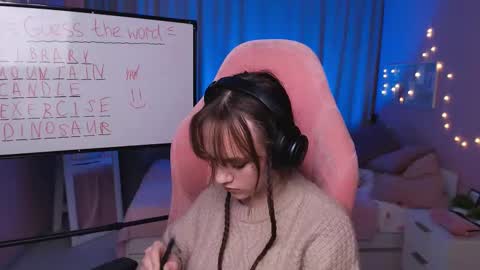 jamie_chung online show from February 20, 6:26 am