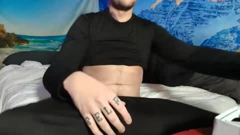 Snapshot of jamiejordan93 chatting on December 4, 8:45 am OF - Jamiejordans online show from December 4, 8:45 am