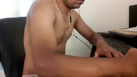 Jamie Lonnas online show from April 27, 4:21 am
