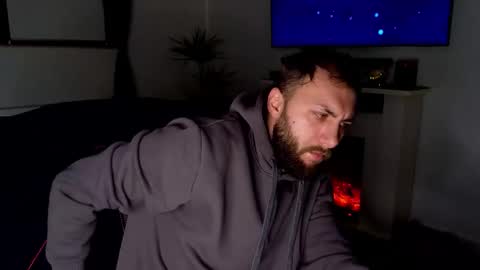 Robbie online show from January 12, 7:02 am