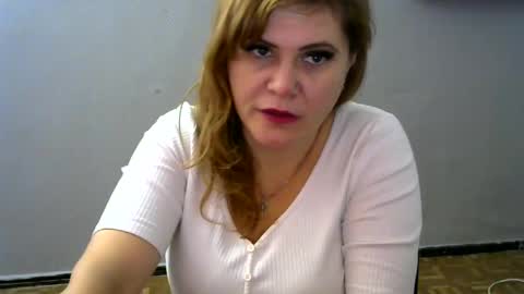 Snapshot of janaloveli chatting on February 5, 11:44 am janaloveli online show from February 5, 11:44 am