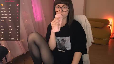 jane_kinn online show from June 20, 4:59 am