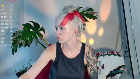 jane_margol1s online show from May 4, 4:08 am