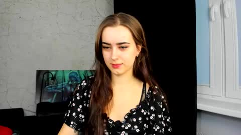 Snapshot of jane_queenx chatting on December 13, 7:04 am Jane online show from December 13, 7:04 am