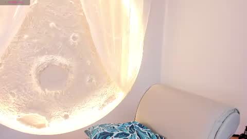 JANE  online show from July 3, 3:46 am