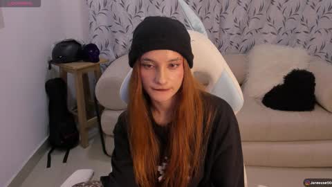 Snapshot of janee_lane chatting on November 6, 2:01 am Jane online show from November 6, 2:01 am