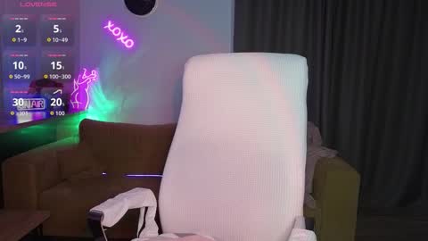 Jane online show from March 8, 2:04 am