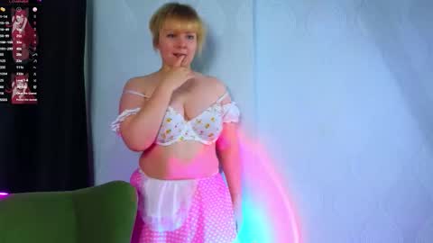 Diane online show from November 22, 8:35 am