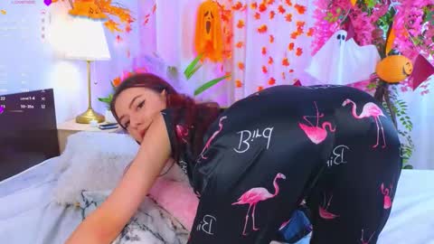 Snapshot of janet_yong chatting on November 2, 7:44 am Jenifer online show from November 2, 7:44 am