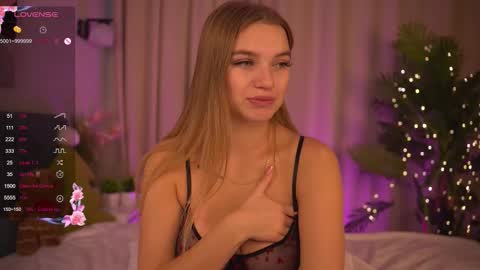 Day Alice Night Stella online show from January 17, 6:18 am