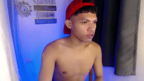 Snapshot of janlloyd04 chatting on October 21, 9:54 am janlloyd04 online show from October 21, 9:54 am