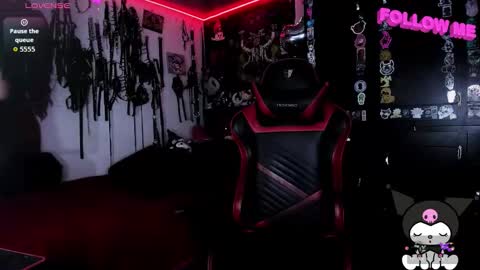 Snapshot of janna_ink chatting on September 25, 11:19 pm online show from September 25, 11:19 pm