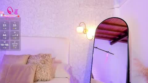 Snapshot of jannafoxx_ chatting on July 19, 7:06 pm online show from July 19, 7:06 pm
