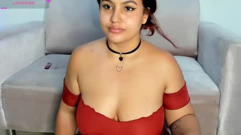 Snapshot of janne_1 chatting on December 1, 11:58 pm Janne online show from December 1, 11:58 pm