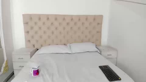 Snapshot of janneblossom chatting on September 23, 10:02 pm Janne  online show from September 23, 10:02 pm