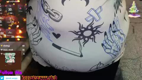 Snapshot of jannet_star chatting on January 3, 12:54 am Jannet online show from January 3, 12:54 am