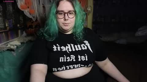 Snapshot of jannet_star chatting on November 9, 1:37 am Jannet online show from November 9, 1:37 am