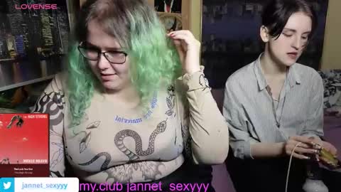 Jannet online show from December 21, 6:04 pm