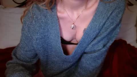 Snapshot of januarydaze chatting on November 23, 8:47 am the small pp whisperer ball puncher online show from November 23, 8:47 am