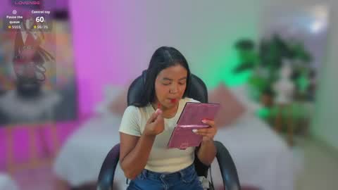 JANY online show from May 11, 11:05 am