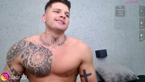 Jaor Owens online show from July 13, 11:51 pm