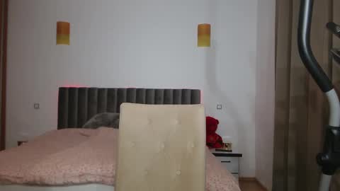 Snapshot of jaqueline88 chatting on December 28, 5:44 am jaqueline88 online show from December 28, 5:44 am