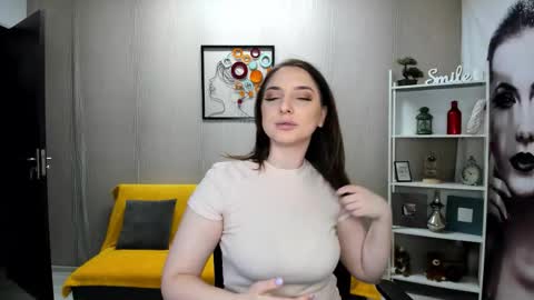 Snapshot of jaquelinlaurent chatting on October 7, 7:11 pm JaquelinLaurent online show from October 7, 7:11 pm