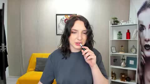 Snapshot of jaquelinlaurent chatting on October 13, 7:36 pm JaquelinLaurent online show from October 13, 7:36 pm