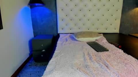 Jara online show from May 8, 8:58 pm