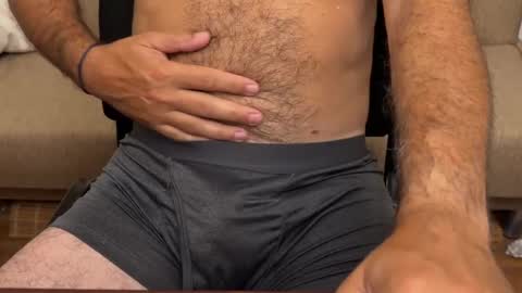 Snapshot of jarabedecereza chatting on February 27, 2:21 am MRA online show from February 27, 2:21 am