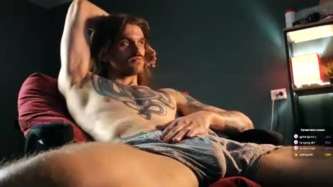 Snapshot of jaredhighborne chatting on August 4, 7:05 pm K online show from August 4, 7:05 pm