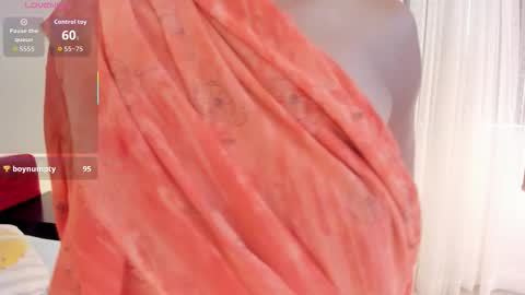 Snapshot of jashh_ chatting on December 13, 7:53 pm jash online show from December 13, 7:53 pm