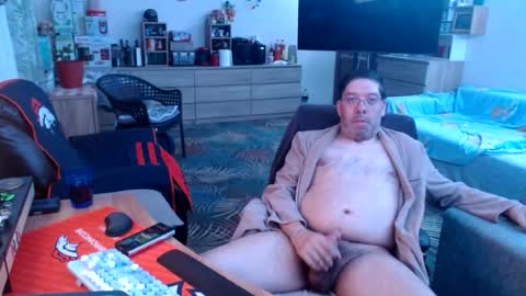 JasMarks online show from July 9, 6:56 pm