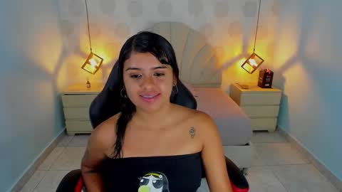 Snapshot of jasmin_tunzi chatting on November 1, 12:29 pm JASMIN online show from November 1, 12:29 pm