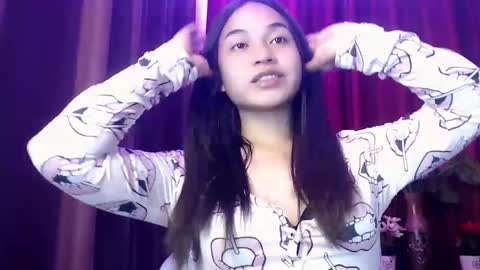 JASMINE online show from May 1, 1:59 pm