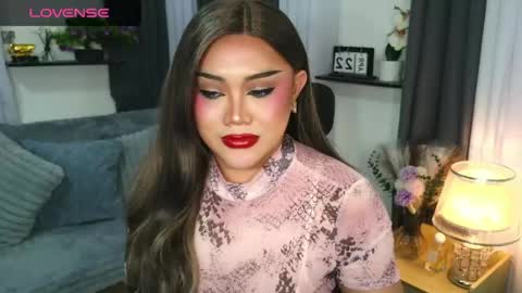 Jasmine Brandy online show from April 24, 3:47 pm