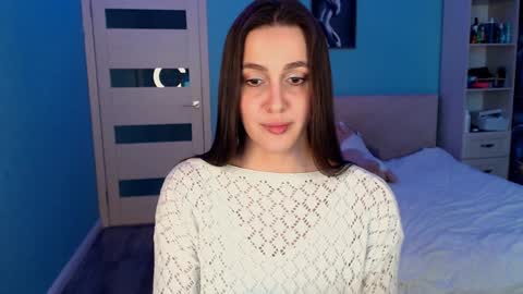 Snapshot of jasmine_doll_ chatting on December 16, 7:48 am Jasmine online show from December 16, 7:48 am
