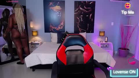 Instagram jasminecampbell1  online show from February 21, 1:34 pm