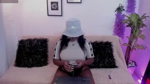 Instagram jasminecampbell1  online show from April 28, 10:04 pm