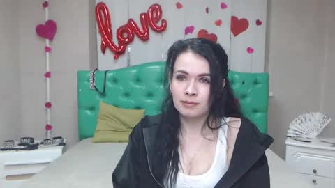 JasmineKouch online show from March 28, 7:02 pm