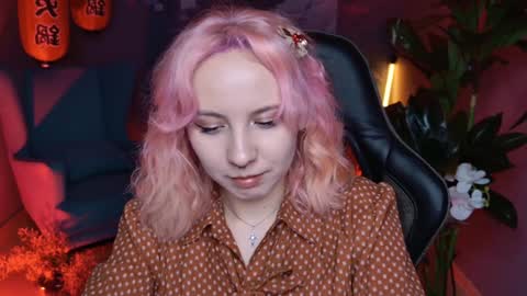 Snapshot of jasminemilko chatting on January 16, 11:15 am Jasmine online show from January 16, 11:15 am