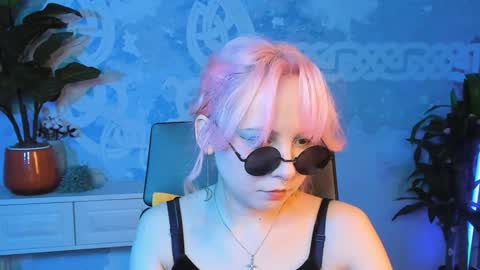 Snapshot of jasminemilko chatting on January 23, 5:13 am Jasmine online show from January 23, 5:13 am